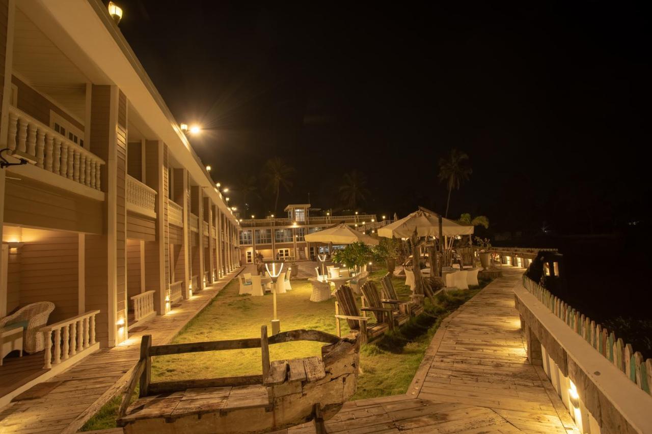 State Beach Resort And Spa Kannur Exterior foto